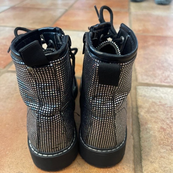 Steve Madden Betty Kids Combat boots silver - Picture 3 of 10